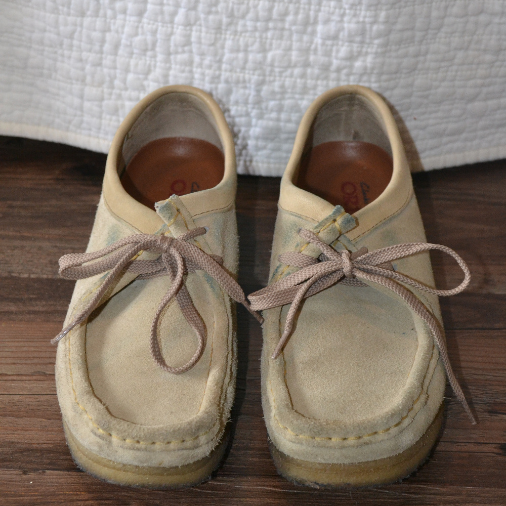 shoes - Picture 2 of 2
